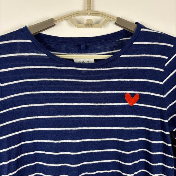 Lou & Grey 100% Linen long sleeve top Navy Blue White Stripes Medium crewneck - Picture 3 of 6